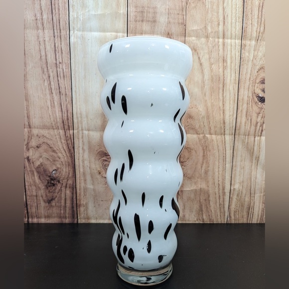 Krosno Black White Spatter Art Deco Glass Vase Ribbed Rings 14" Rare As Is Rare - Picture 2 of 5